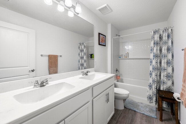 Building Photo - 5069 Armina Pl