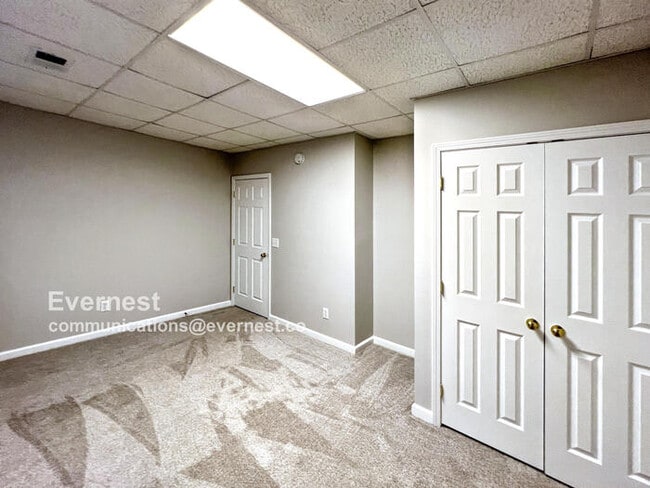 Building Photo - 205 Camellia Dr