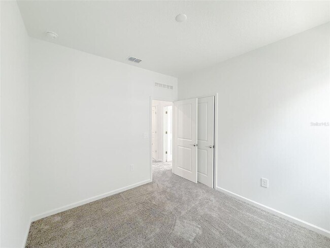 Building Photo - 1806 Rider Rain Ln