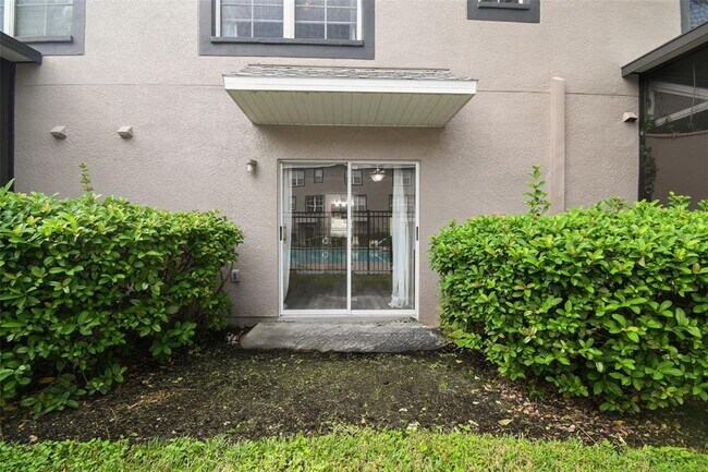 Building Photo - 2503 Middleton Grove Dr