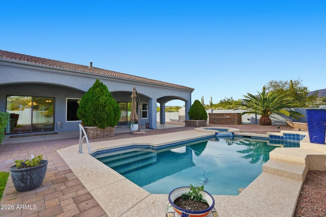 Building Photo - 5399 S Via de Rico