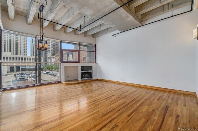 Building Photo - 1020 15th St