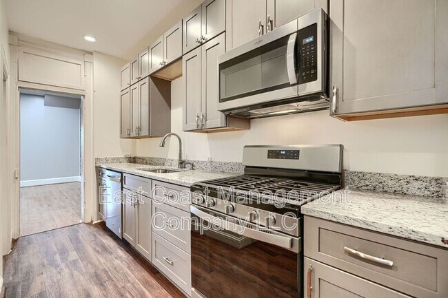 Building Photo - 2417 Maryland Ave