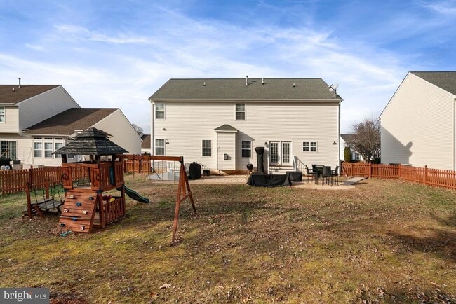 Building Photo - 523 Windermere Drive