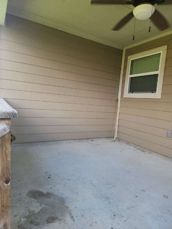 Building Photo - 15426 Grosbeak Pass