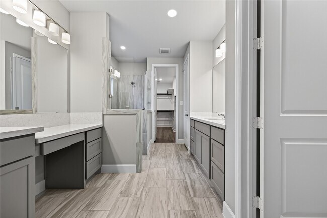 Building Photo - 17371 Merigold Hts Dr