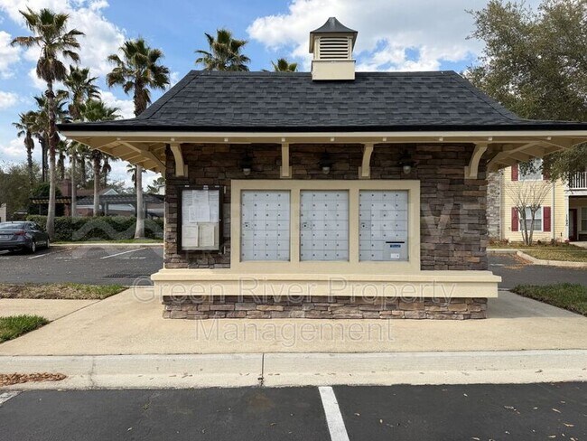 Building Photo - 575 Oakleaf Plantation Pkwy