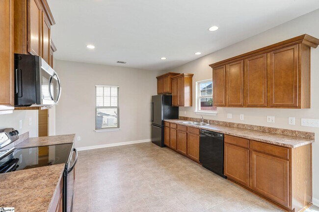 Building Photo - 313 Rivers Edge Cir