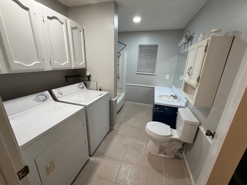 Building Photo - 130 Mimosa Pl