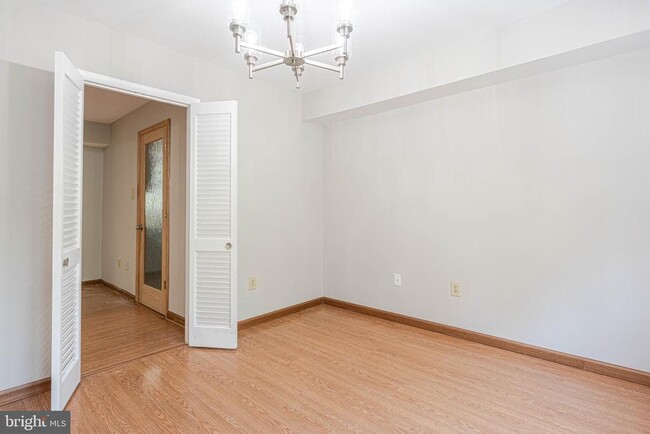 Building Photo - 13145 Madonna Ln