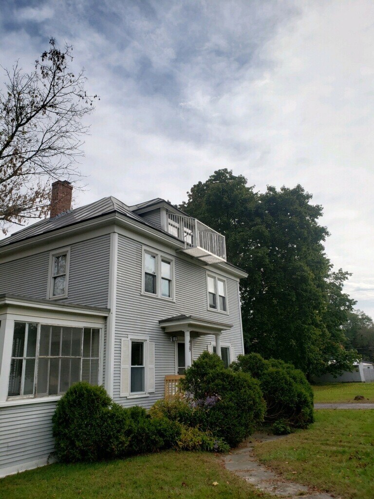 Building Photo - 429 S Windsor St