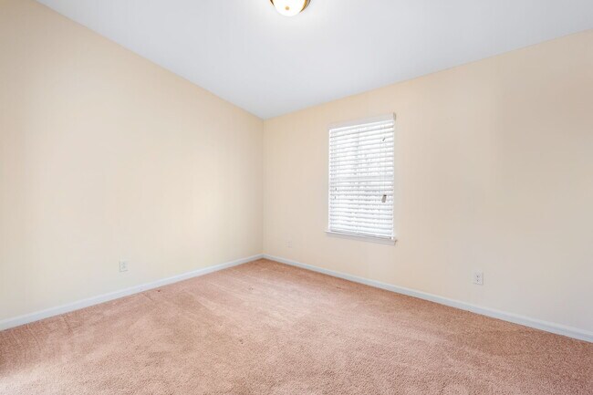 Building Photo - 4276 Sutwick Dr