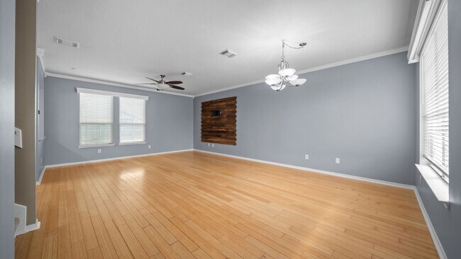 Building Photo - 8802 Ancient Willow Dr