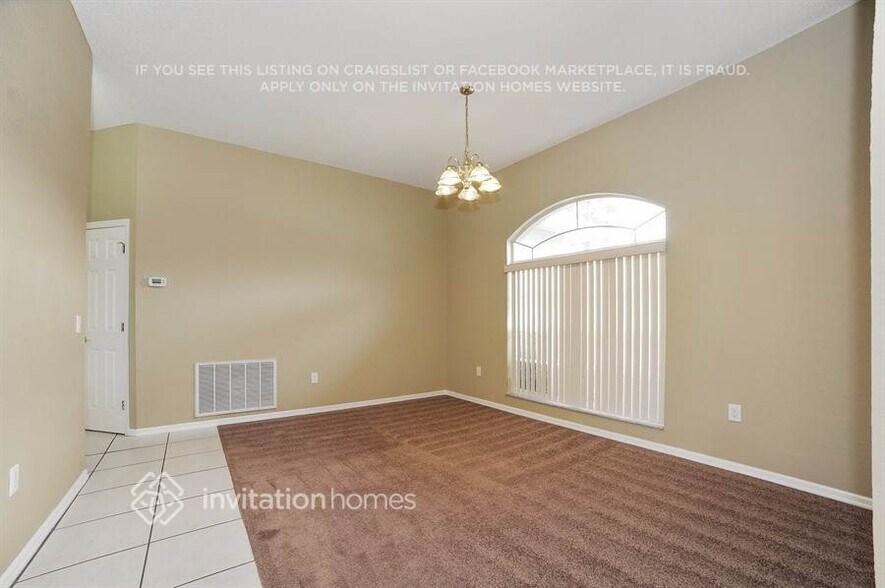 Building Photo - 8288 Short Way