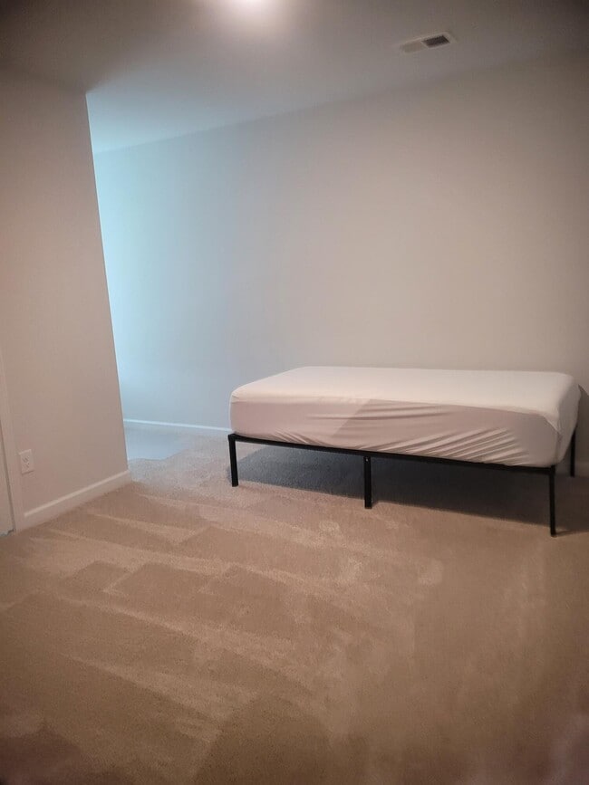 Building Photo - 3538 Firestone Dr