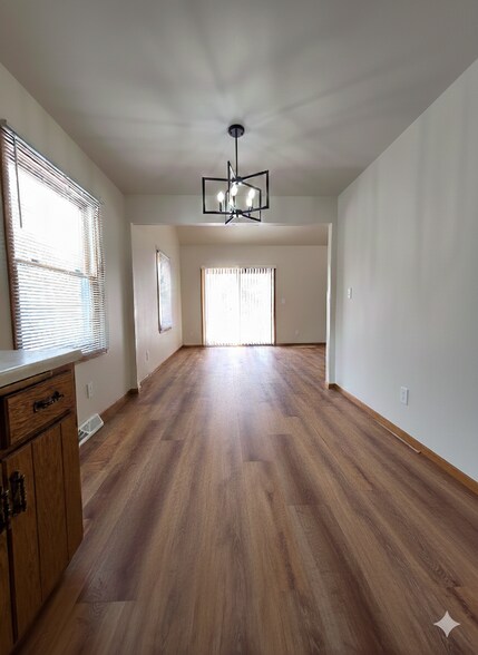 Dining Room - 2002 Madera St