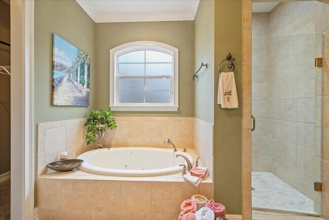 Building Photo - 4146 Forsythe Way