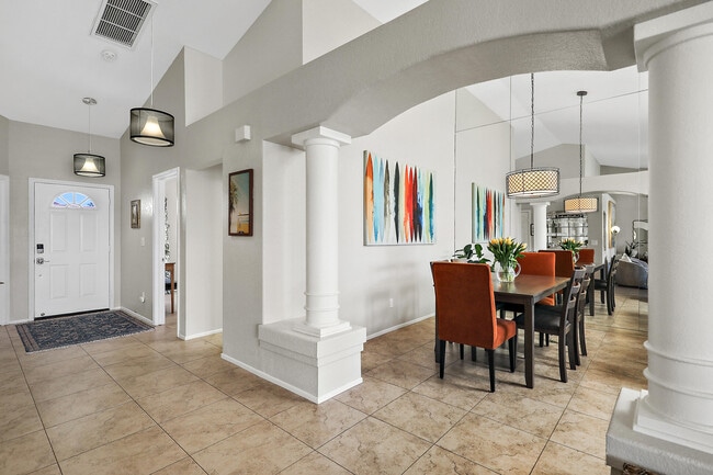 Building Photo - 42315 Liolios Dr