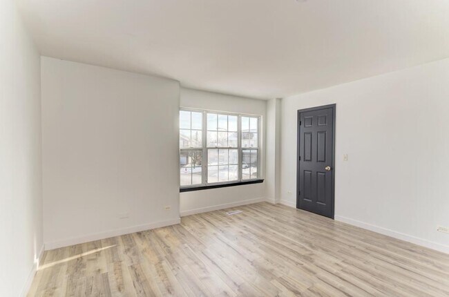 Building Photo - 5610 Heartland Ct