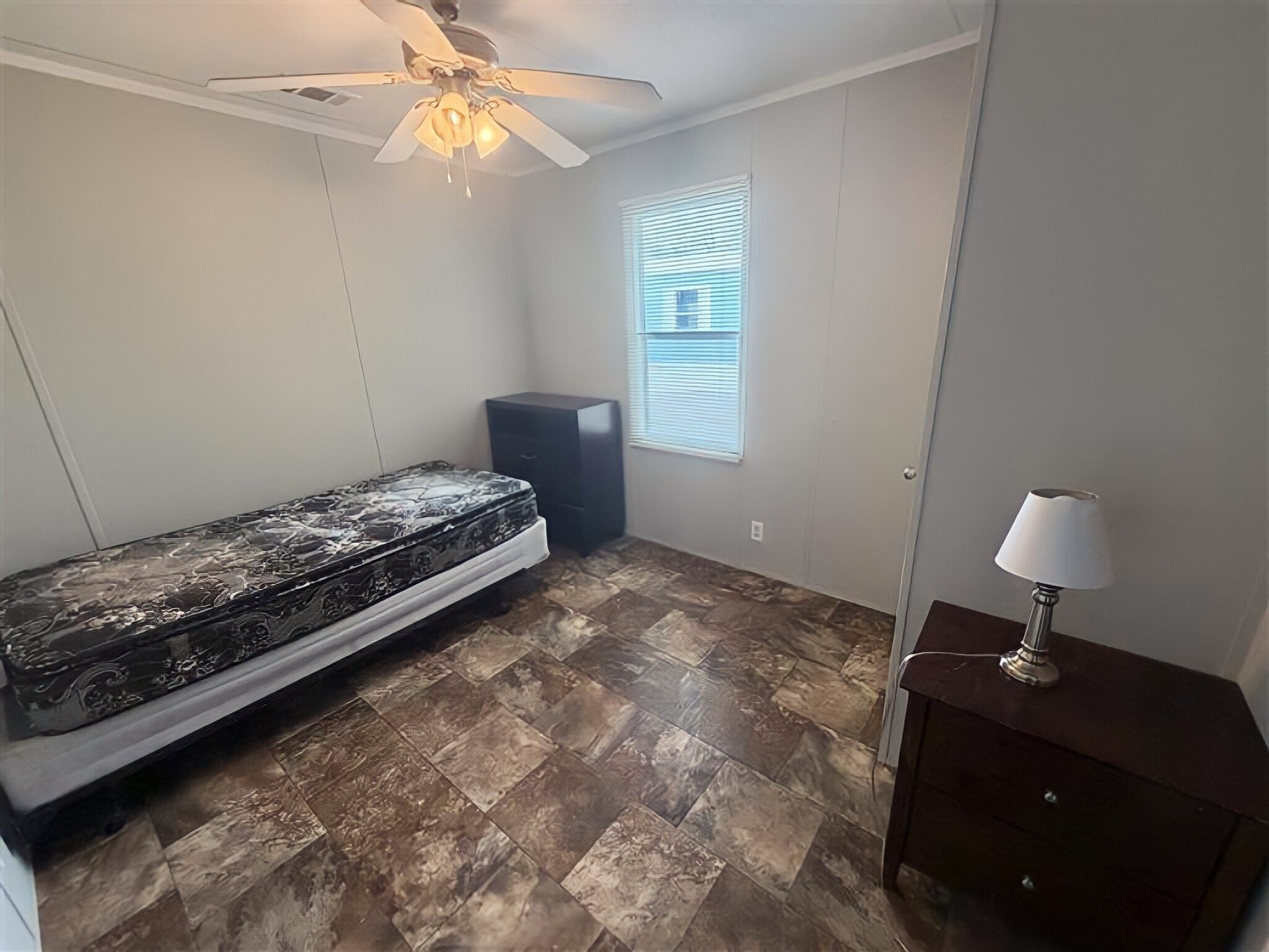 Building Photo - 110 N Michigan St