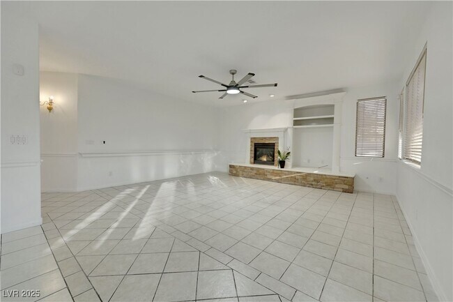Building Photo - 249 Gentle Springs Dr