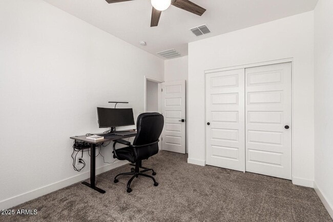 Building Photo - 8773 W Medlock Dr