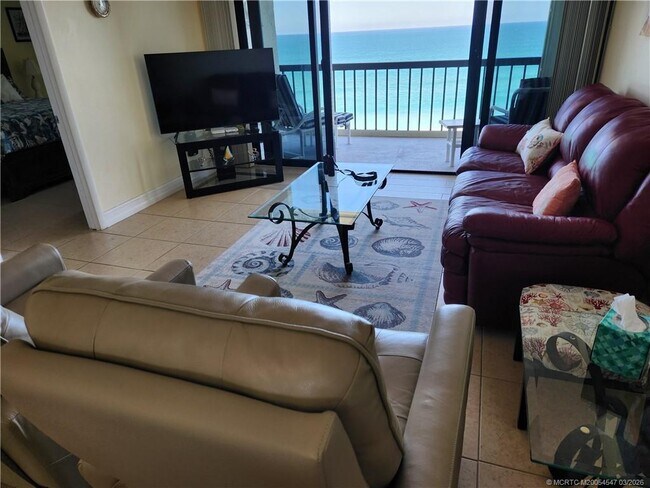 Building Photo - 10680 S Ocean Dr