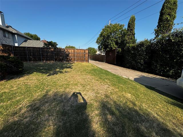 Building Photo - 1365 W Branch Hollow Dr