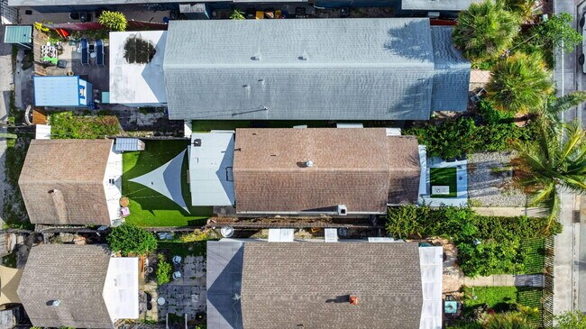 Building Photo - 306 N J St