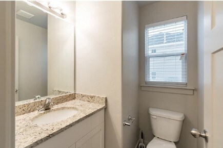 Building Photo - 569 S 120 E