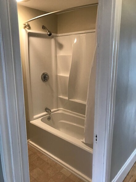 Building Photo - 17 Highland Park