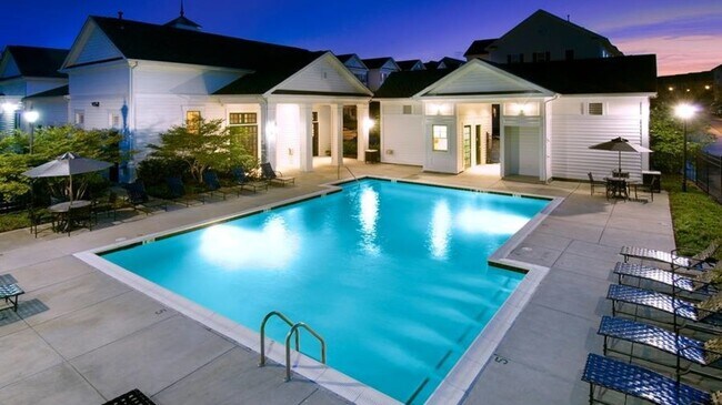 Building Photo - 8185 Scenic Meadow Dr