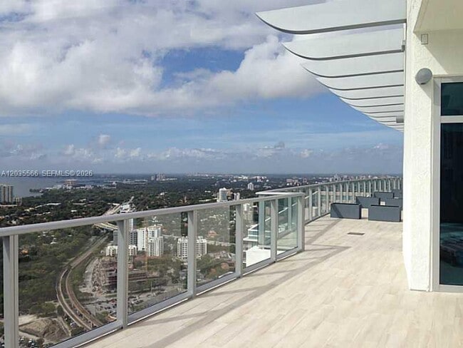 Building Photo - 1100 S Miami Ave