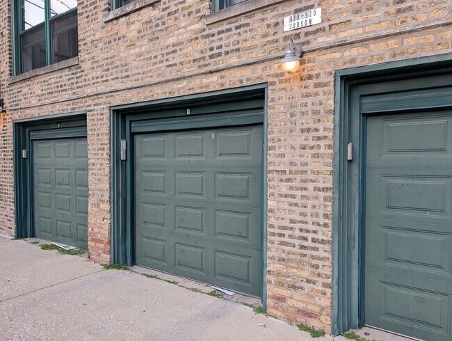 Building Photo - 920 Judson Ave