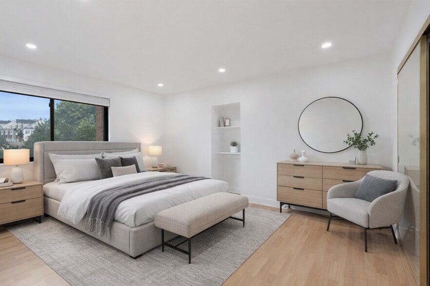 Building Photo - 1931 N Cleveland St