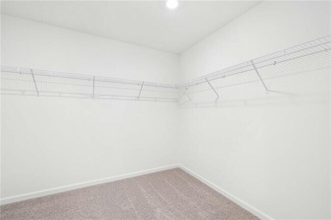 Building Photo - 536 Silverleaf Trl