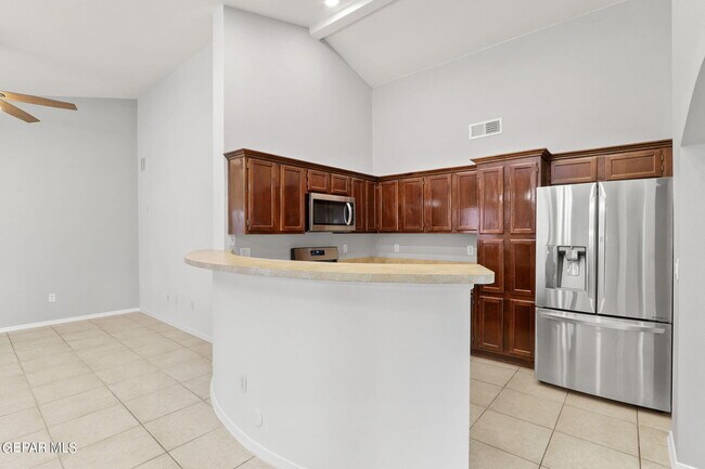 Building Photo - 3269 Maple Point Dr