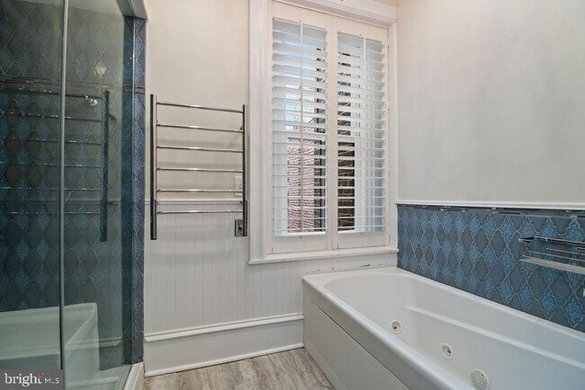 Building Photo - 1120 East Capitol St NE