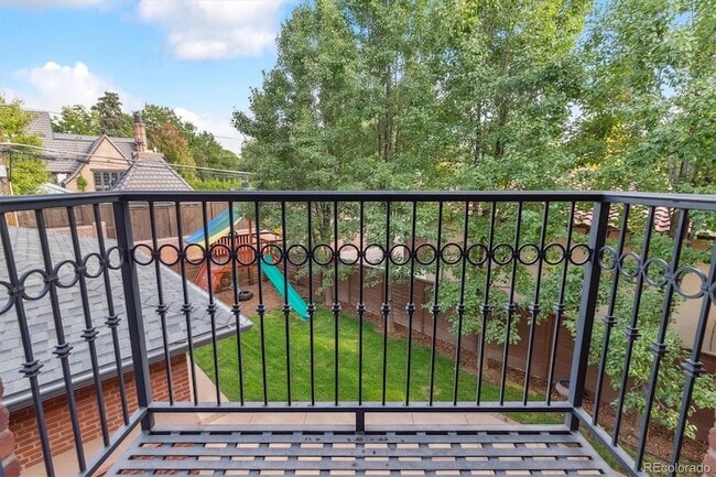 Building Photo - 510 High St