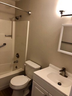 Interior Photo - The New Medford