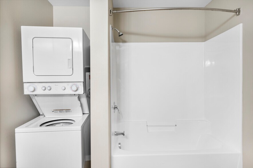 Agassiz Apartments 3900 S 11th St Grand Forks ND 58201 Apartment Finder