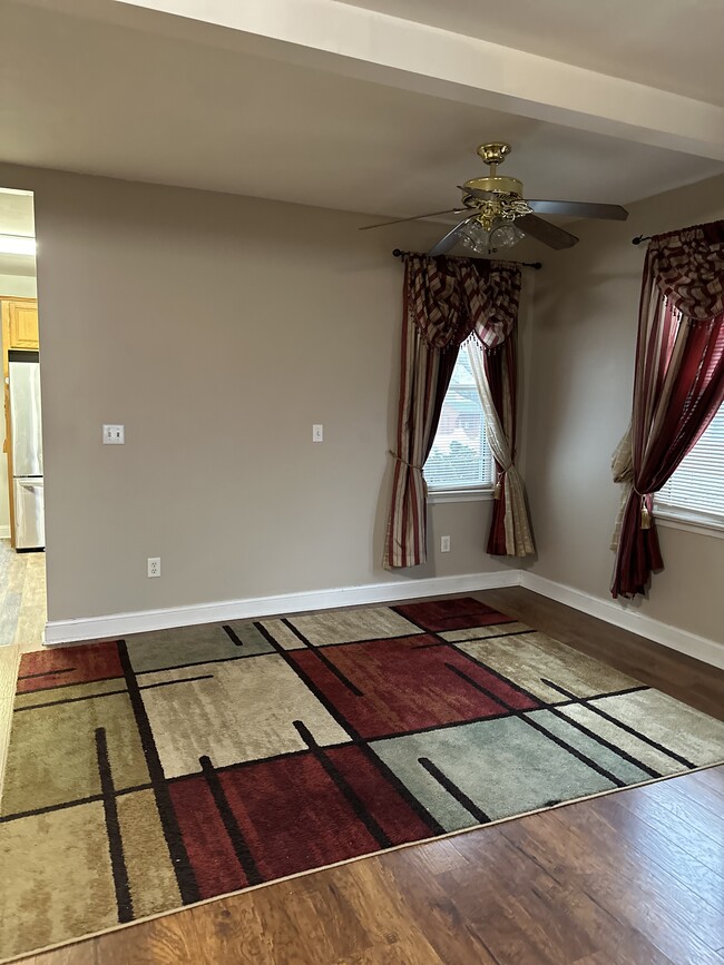 Building Photo - 55 S Broadway