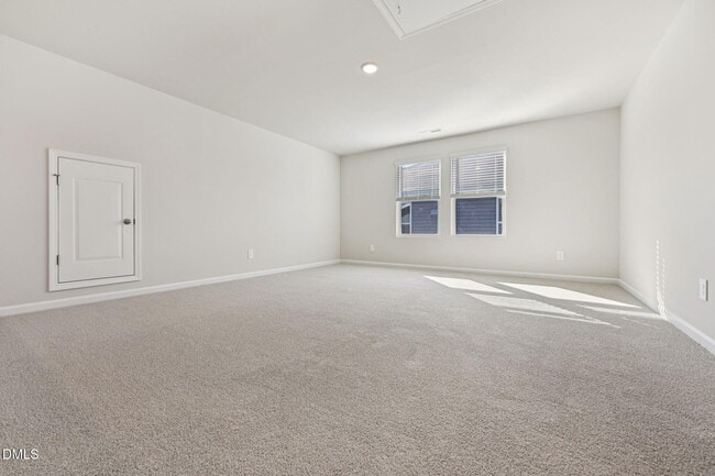 Building Photo - 316 Karlov Rd