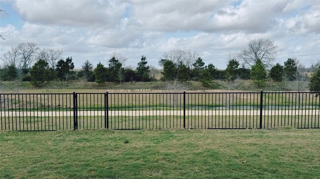 Building Photo - 5918 Emerald Ranch Ln