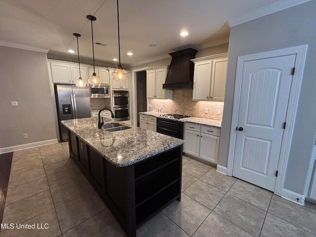 Building Photo - 3153 Fossil Hill Dr