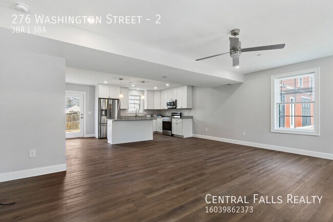 Building Photo - 276 Washington St