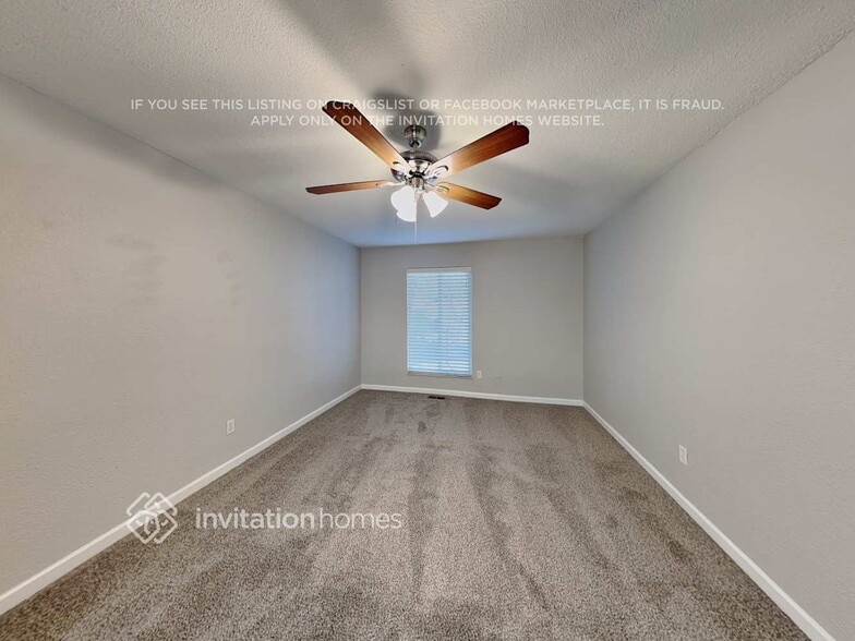 Building Photo - 4373 S Beech Way