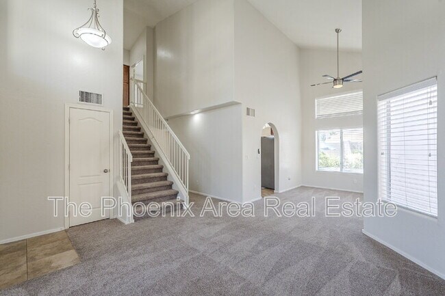 Building Photo - 1441 W Shellfish Dr