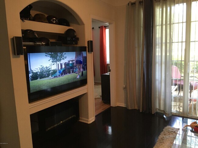 Building Photo - 8550 Touchton Rd