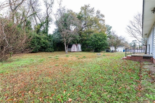 Building Photo - 3810 E Shephard St